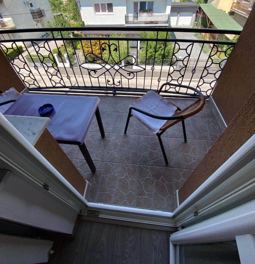 Big Apartment 3 Bedrooms Bihac Exterior photo